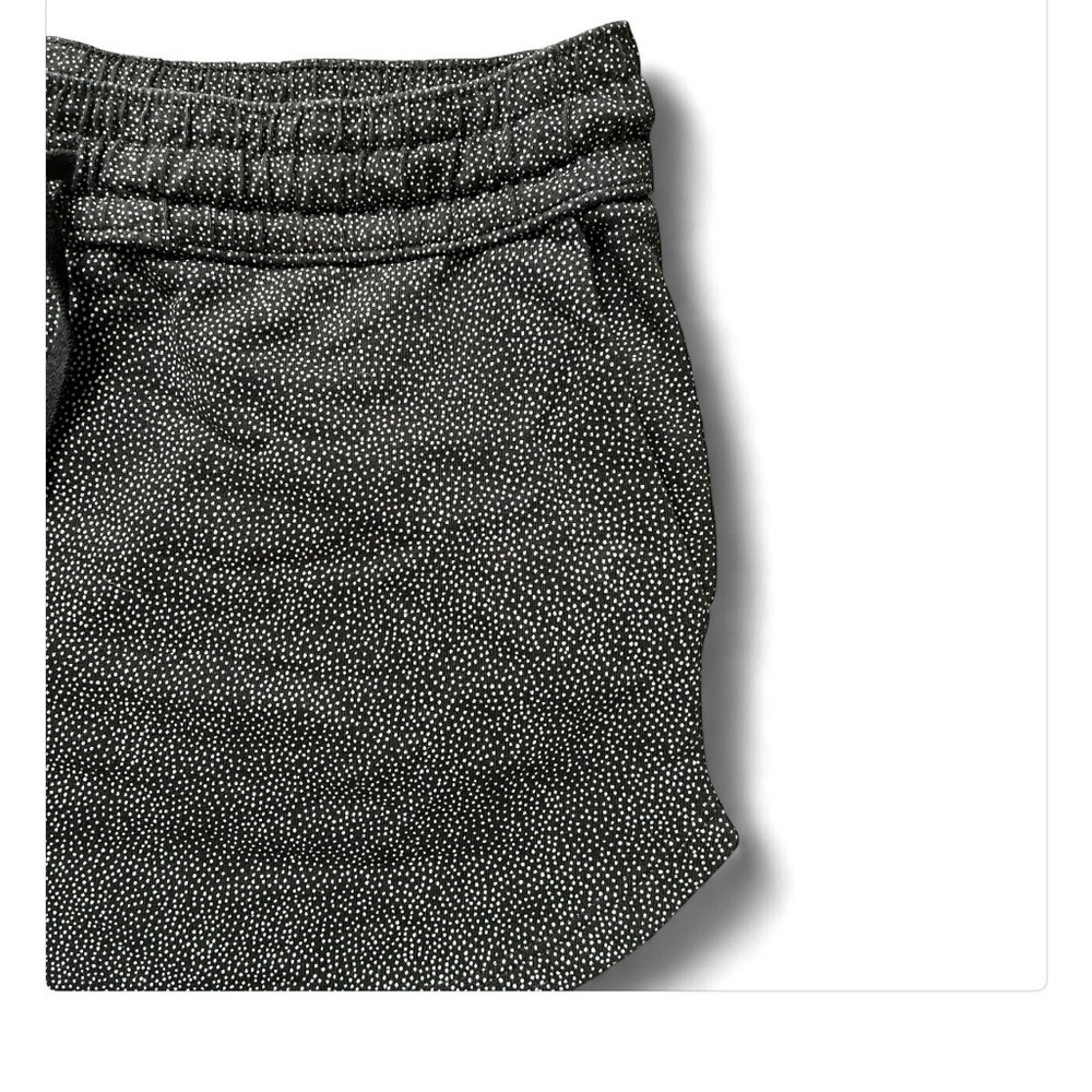 H&M Black and white Athletic sweat Shorts medium - Picture 2 of 6